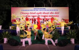 NHÂN DÂN PHƯỜNG BÌNH TRƯNG NỒNG NHIỆT THƯỞNG THỨC NGHỆ THUẬT ÂM NHẠC TRUYỀN THỐNG