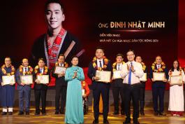 Nghệ sĩ sáo trúc Đinh Nhật Minh vinh dự là cá nhân điển hình tiên tiến trong lĩnh vực văn hóa – thể thao giai đoạn 2020 – 2025 trên địa bàn TPHCM